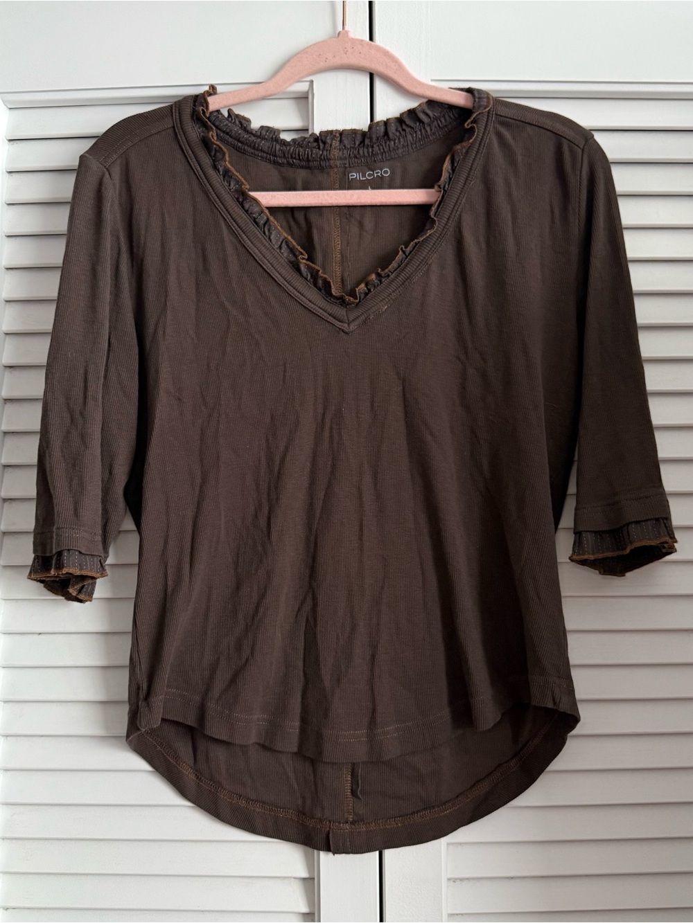 Pilcro Anthropologie Brown V-Neck Ruffle Trim Women's Top